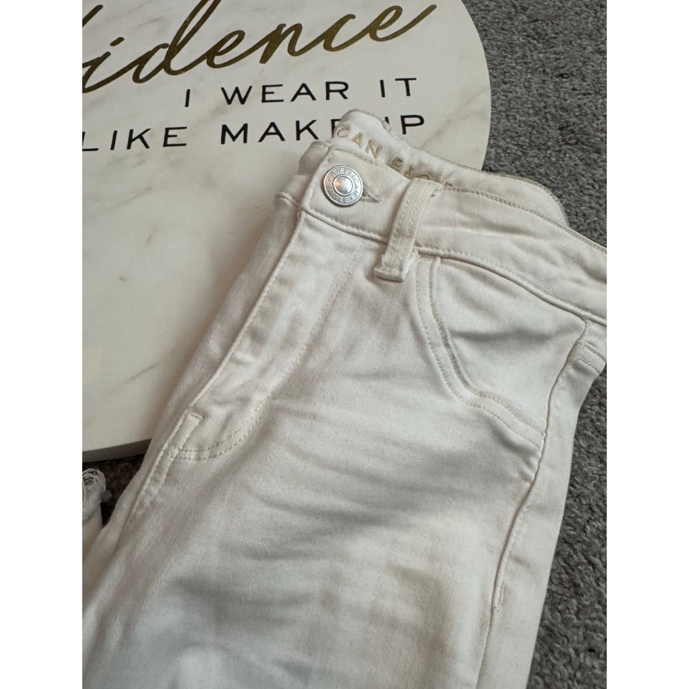 American Eagle White Skinny Stretch Jeans Ripped Distressed Size 4 Short - Picture 3 of 7